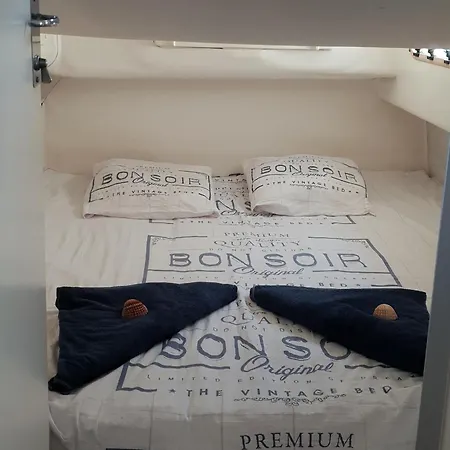 Bådhotel Sea *