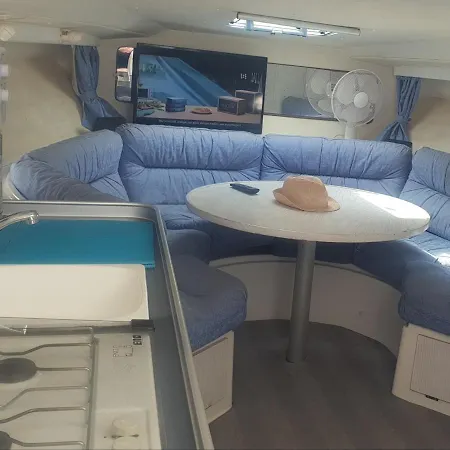 Botel Sea
